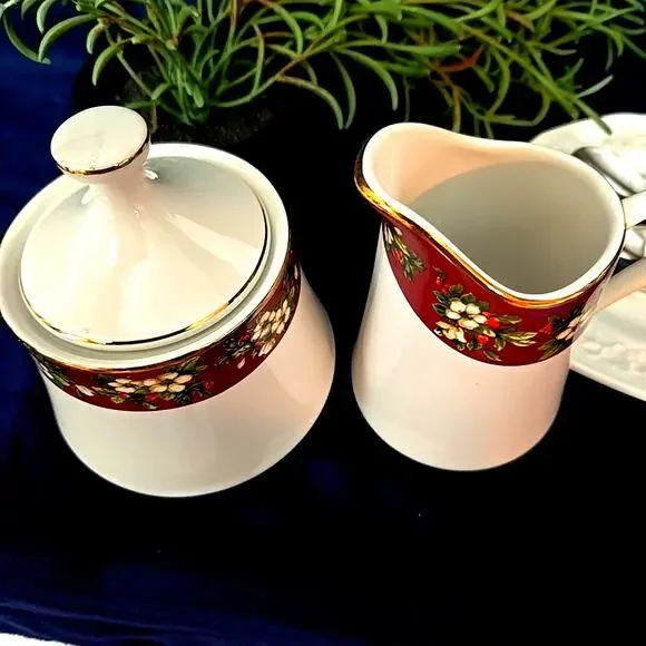 Splendor by Sakura Sugar Bowl and Creamer Pitcher Fine Stoneware Floral Burgundy - Picture 6 of 8